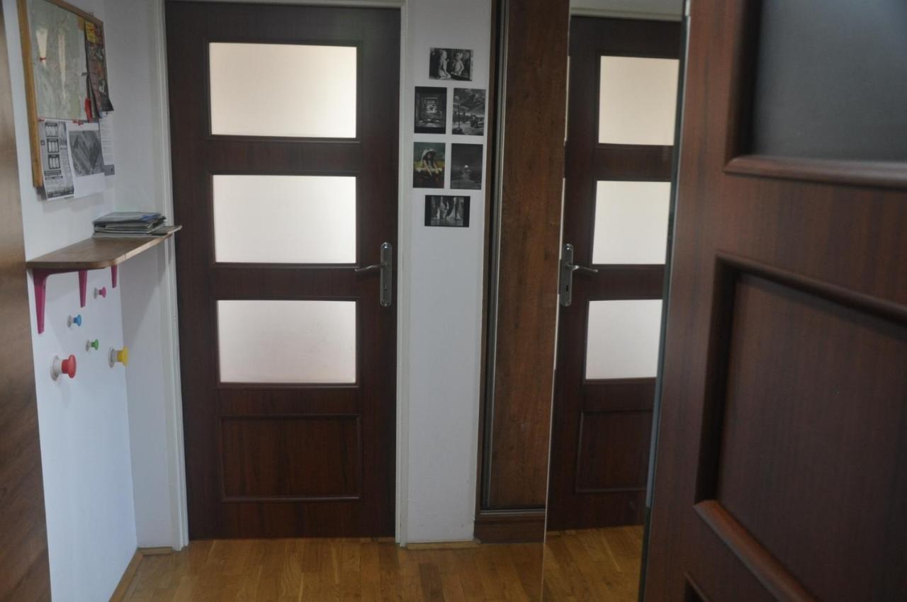 Apartament Przy Parku Czartoryskich - Faktury Vat - Parking Pulawy Bagian luar foto